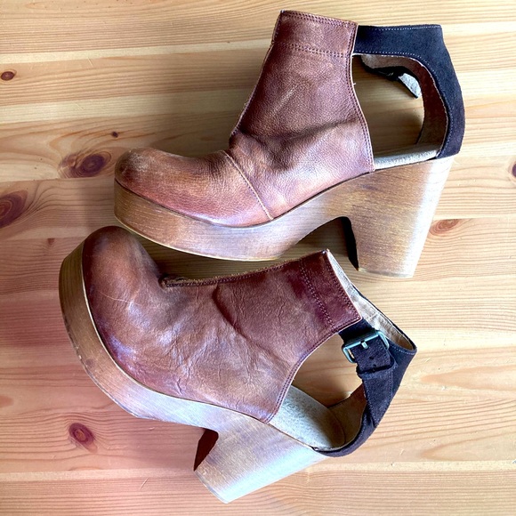 free people amber orchard clog